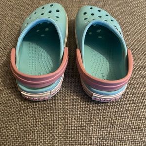 Crocs size 9C